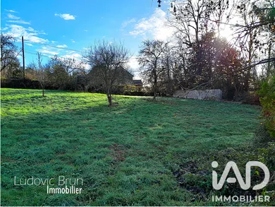 Building plot in Mézilles (89130)