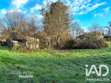 Building plot in Mézilles (89130)