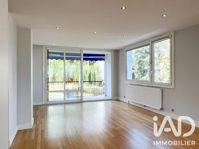 Apartment in Chambéry (73000)