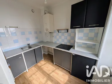 Appartement à Fougères (35300)