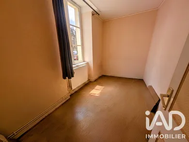 Appartement à Fougères (35300)