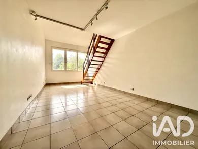 Duplex à Brie-Comte-Robert (77170)