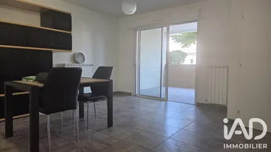 Apartment in La Crau (83260)