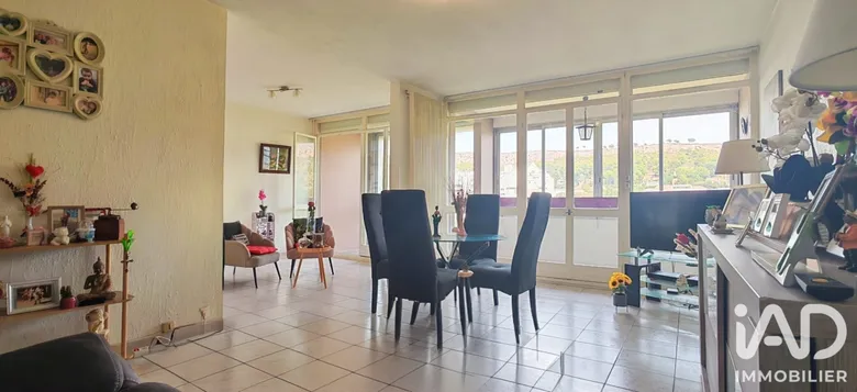 Appartement 3 pièces 78 m² · à Vitrolles · 78 m² · 167 000 €