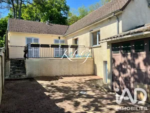 House in Jouy (28300)