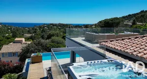 Architectural house in Cavalaire-sur-Mer (83240)