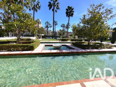 Appartement à Hyères (83400)