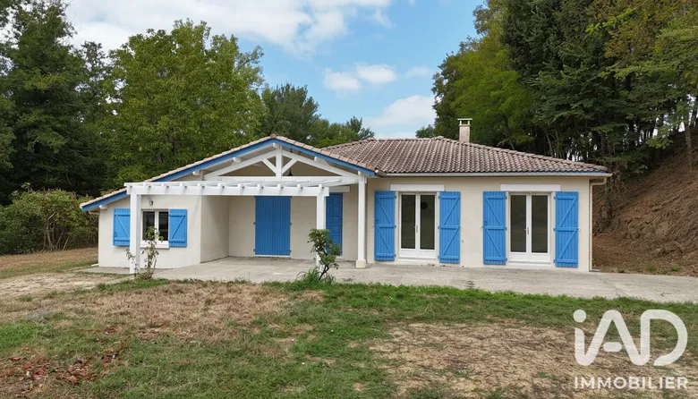 Maison 6 pièces 105 m² · à Moissac · 105 m² · 210 000 €