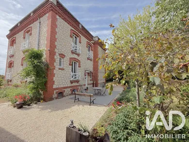 Mansion in Misy-sur-Yonne (77130)