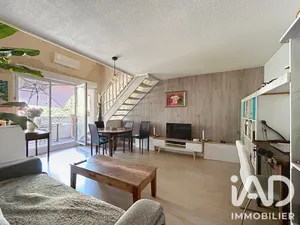 Apartment in Saint-Jean (31240)