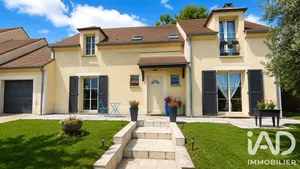 Maison traditionnelle à Cergy (95800)