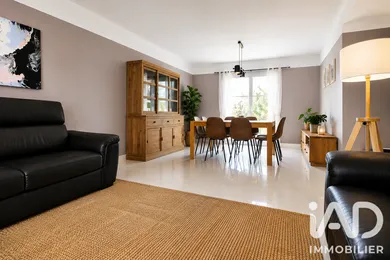 Maison traditionnelle à Cergy (95800)
