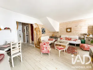 Townhouse in Hyères (83400)