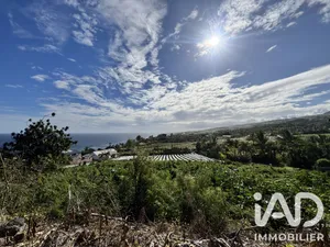 Building plot in Petite-Île (97429)