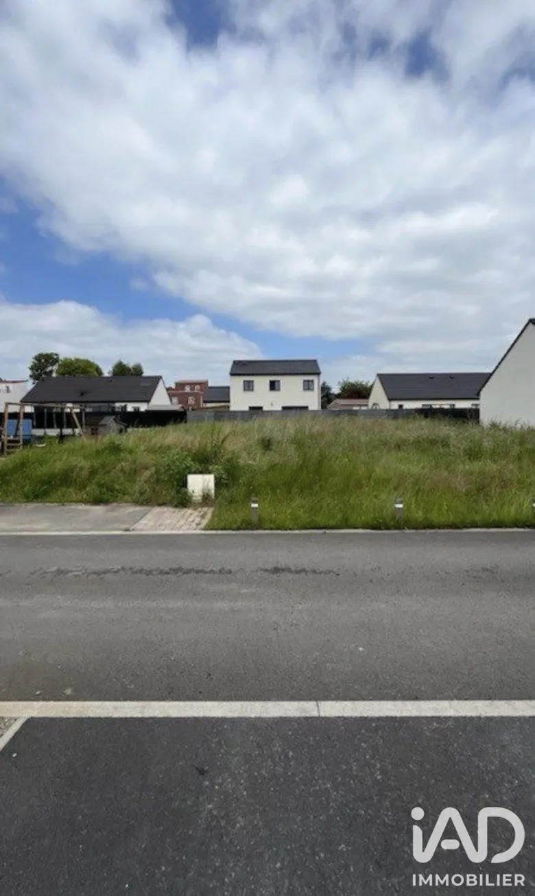 Terrain à bâtir à MONTIGNY EN GOHELLE (62640) · 77 000 €