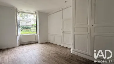 Immeuble à Angers (49100)