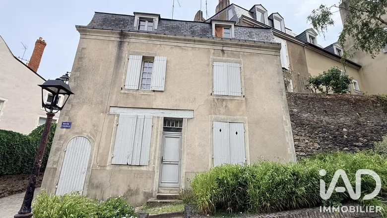 Immeuble 2 pièces 135 m² · à Angers · 135 m² · 327 000 €