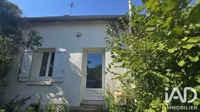 House in Plessé (44630)