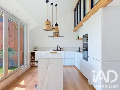 Appartement à La Roche-sur-Foron (74800)