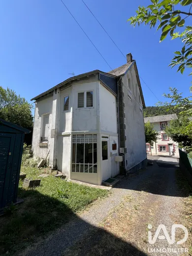 Appartement à Mont-Dore (63240)