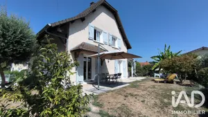 Maison traditionnelle à Lescar (64230)