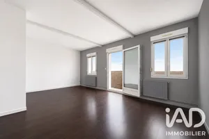 Apartment in Saint-Julien-lès-Metz (57070)