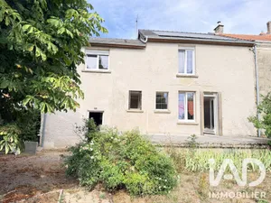 Maison de village à Lavernoy (52140)