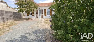 Maison de village à Petosse (85570)