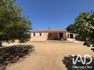 Maison à Sainte-Anastasie-sur-Issole (83136)