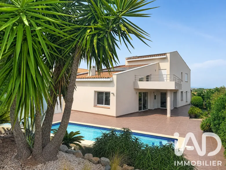 Maison 7 pièces 215 m² · à Narbonne · 215 m² · 599 000 €