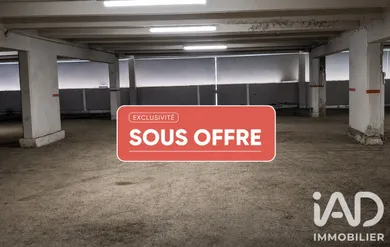 Parking à LA MONGIE (65200)