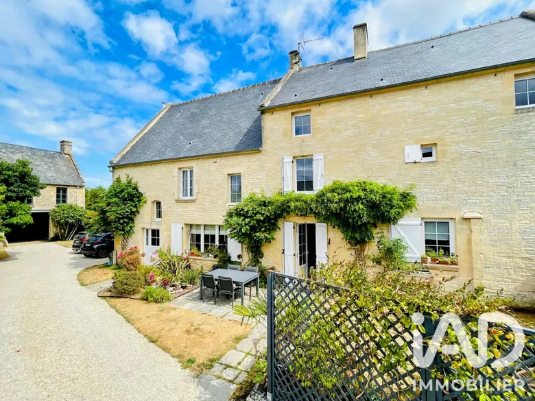 Maison 8 pièces 163 m² · à Le Fresne-Camilly · 163 m² · 420 000 €
