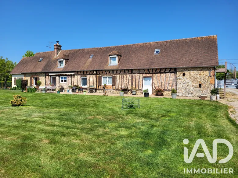 Maison 6 pièces 158 m² · à La Chapelle-Viel · 158 m² · 249 000 €