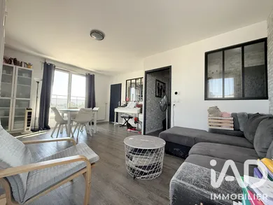 Appartement à Louvres (95380)