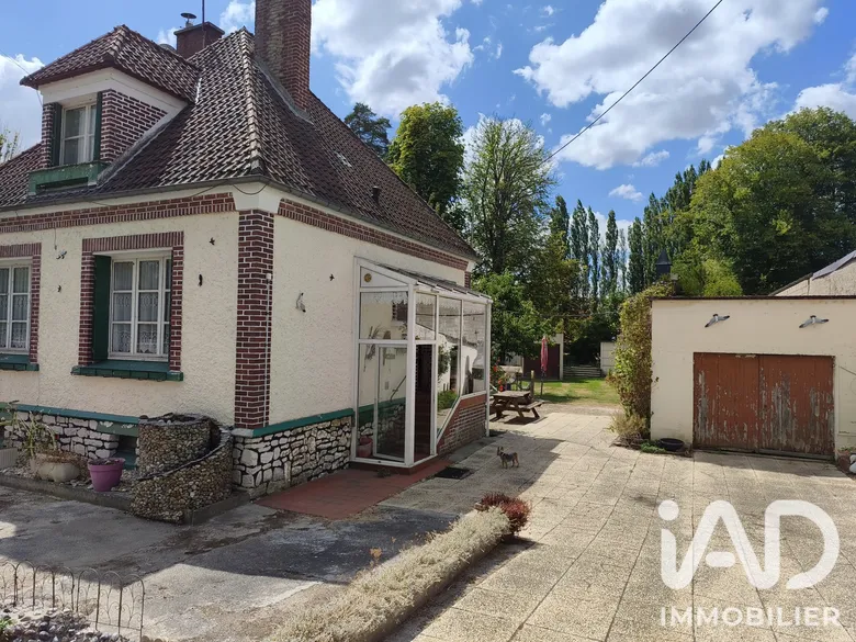 Maison 4 pièces 113 m² · à Quincampoix-Fleuzy · 113 m² · 173 000 €