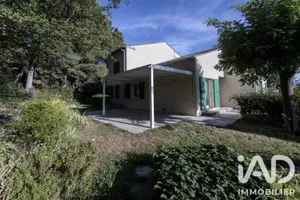 Maison traditionnelle à Aramon (30390)