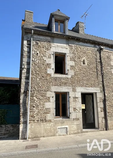 Maison de ville à Pleslin-Trigavou (22490)