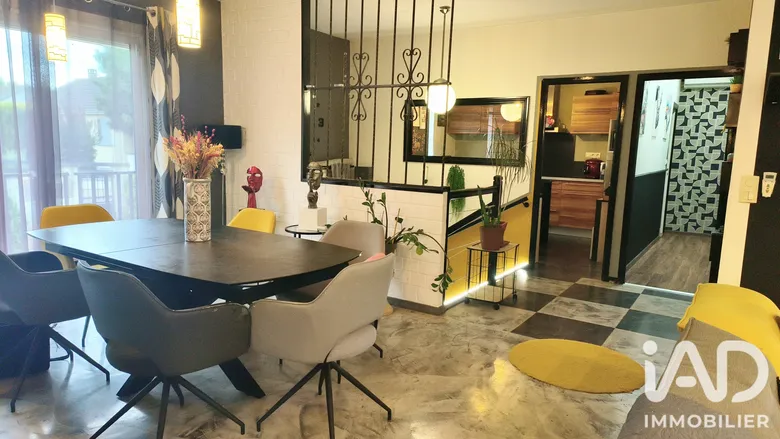 Maison 6 pièces 140 m² · à Bréviandes · 140 m² · 409 000 €