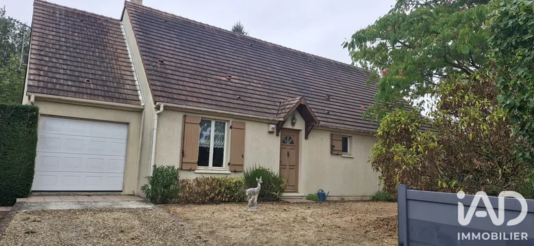 Maison 5 pièces 114 m² · à Villeneuve-les-Sablons · 113,8 m² · 270 000 €