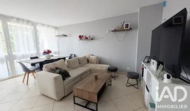 Apartment in Chilly-Mazarin (91380)