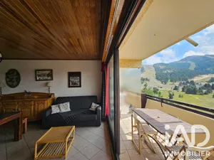 Apartment in Gréolières (06620)