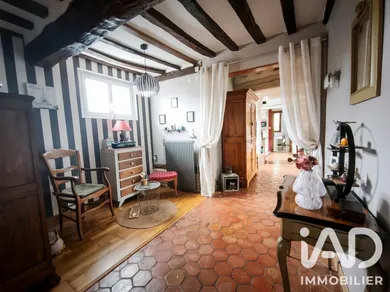 Maison traditionnelle à Neufchâtel-en-Bray (76270)