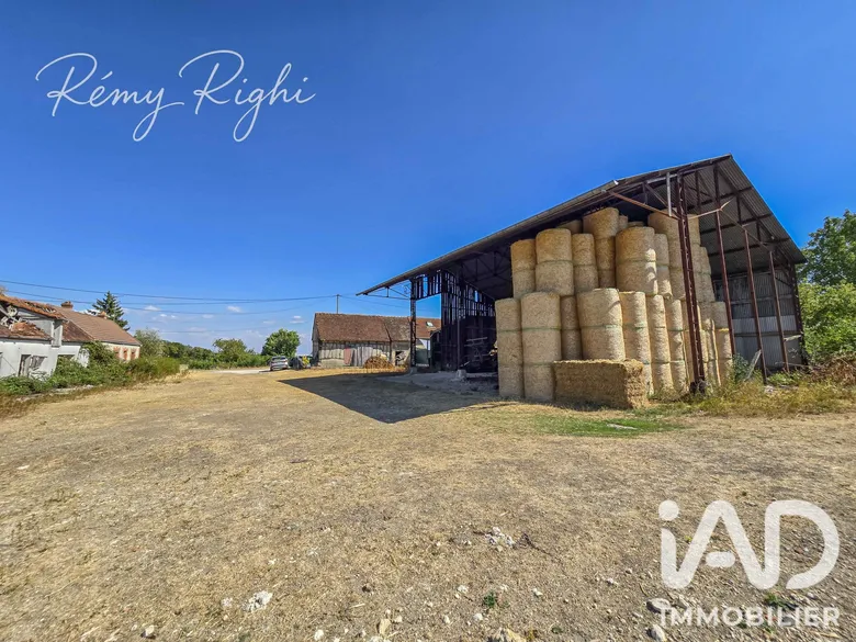 Maison 4 pièces 80 m² · à Fréville-du-Gâtinais · 80 m² · 37 000 €