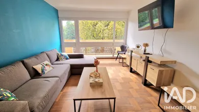 Apartment in Pessac (33600)