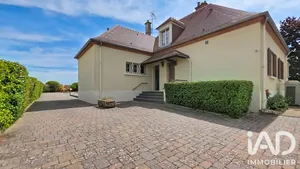 Maison traditionnelle à Cressanges (03240)