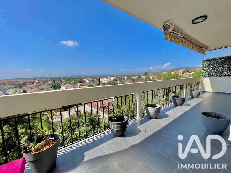 Appartement 2 pièces 52 m² · à Saint-Raphaël · 52 m² · 233 000 €