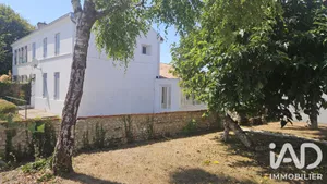 Maison traditionnelle à Les Gonds (17100)