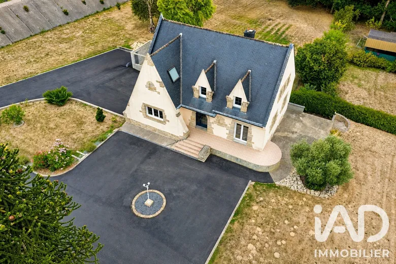 Maison 7 pièces 220 m² · à Loudéac · 220 m² · 342 000 €