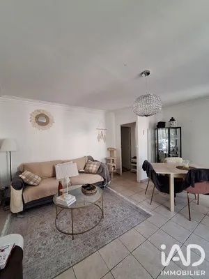 Apartment in Saint-Étienne-les-Orgues (04230)