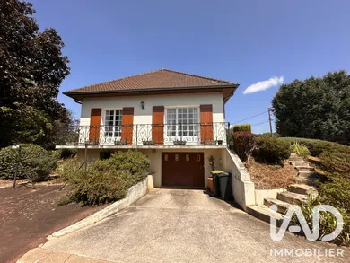 Traditional house in Cuiseaux (71480)